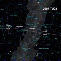 Bahn des Asteroiden 2007Tu24 über den Himmel. Quelle: NASA/JPL