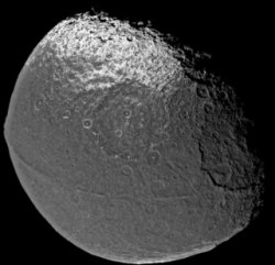 Saturnmond Japetus, Quelle: NASA/JPL